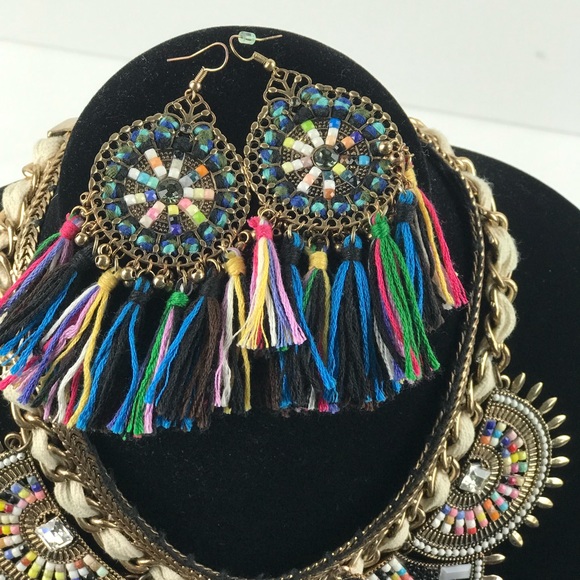 ALDO BIB Tribal Glam Statement Necklace Earrings - Picture 8 of 8